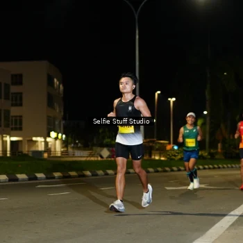 Runner Photo 2903021