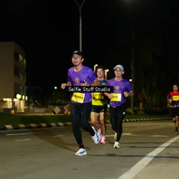 Runner Photo 2903050