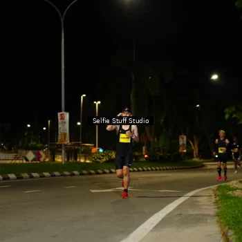 Runner Photo 2903073