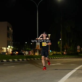Runner Photo 2903077