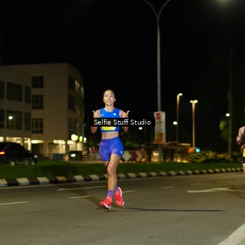 Runner Photo 2903176