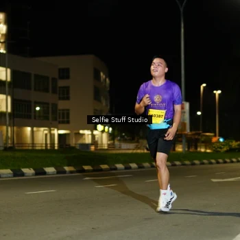 Runner Photo 2903356