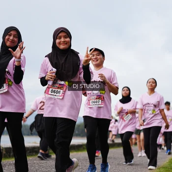 Runner Photo 2905974