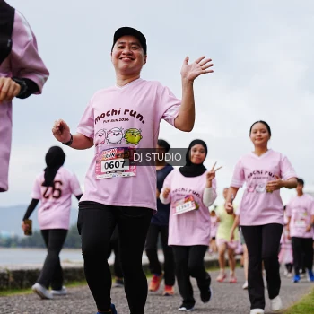 Runner Photo 2906006