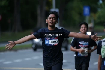 Runner Photo 29086