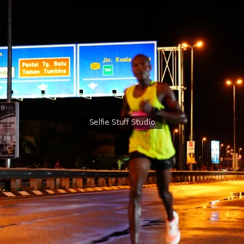 Runner Photo 2910894