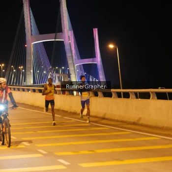 Runner Photo 2944873