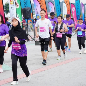 Runner Photo 2953141