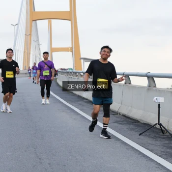Runner Photo 2978691