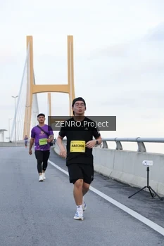 Runner Photo 2978692