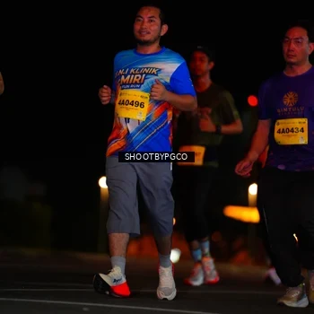 Runner Photo 2983558