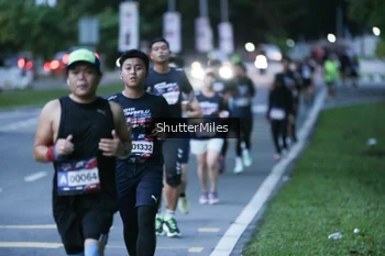 Runner Photo 30120