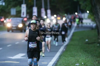 Runner Photo 30143