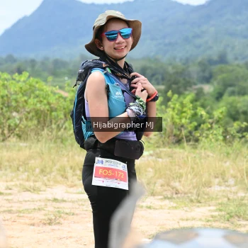 Runner Photo 30150