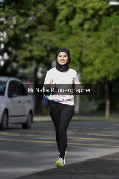 Runner Photo 30204