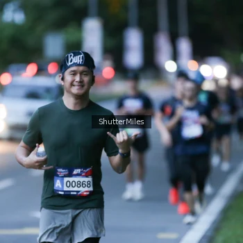 Runner Photo 30220