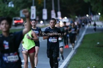 Runner Photo 30250
