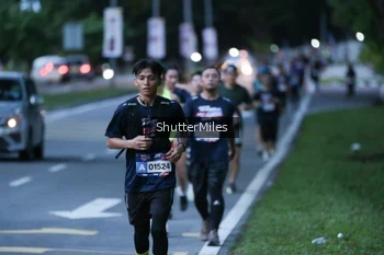 Runner Photo 30252