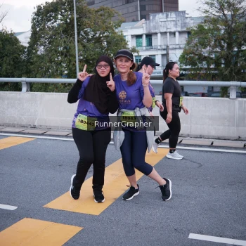 Runner Photo 3027176