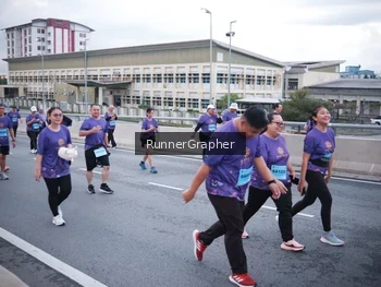 Runner Photo 3027213