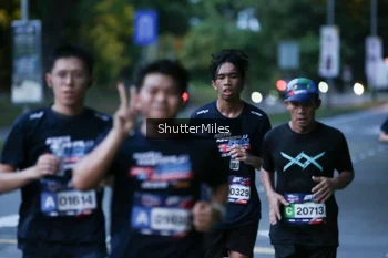 Runner Photo 30364