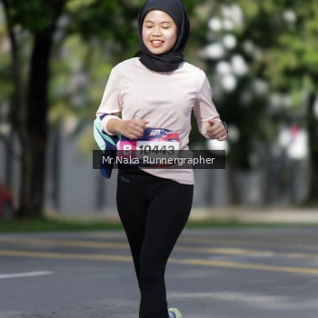 Runner Photo 30384