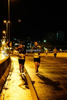 Runner Photo 3041261