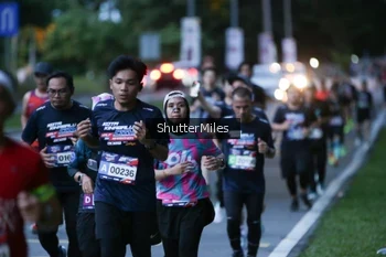 Runner Photo 30415