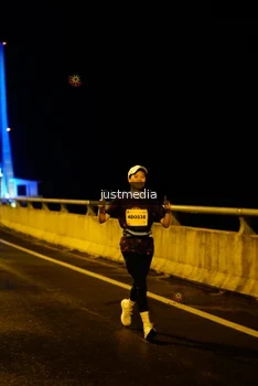 Runner Photo 3041522