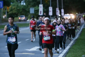 Runner Photo 30433