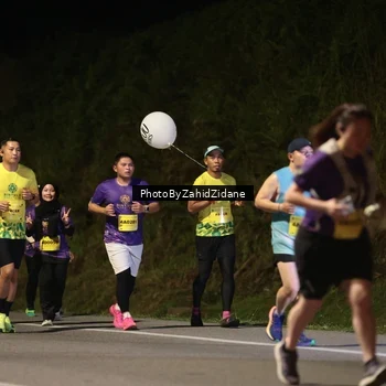 Runner Photo 3045339