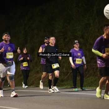 Runner Photo 3045431