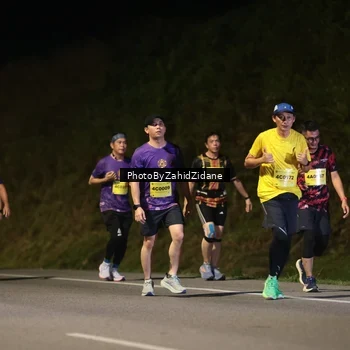Runner Photo 3046893