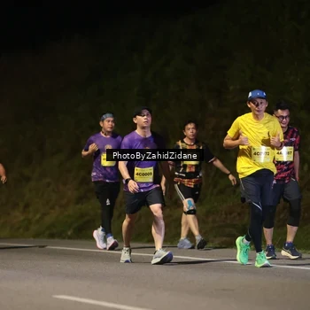 Runner Photo 3046900