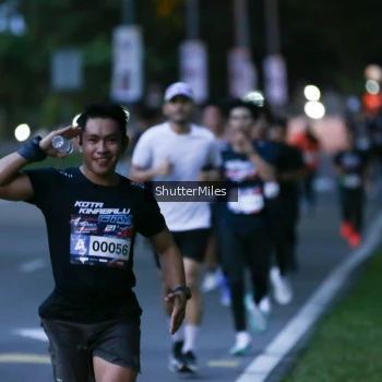 Runner Photo 30510