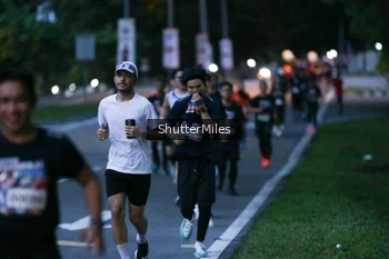 Runner Photo 30516