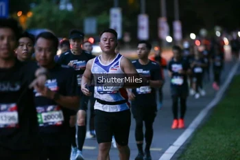 Runner Photo 30526