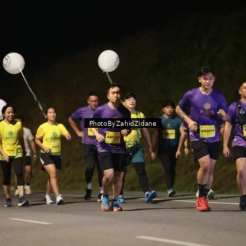 Runner Photo 3054141