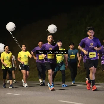 Runner Photo 3054173
