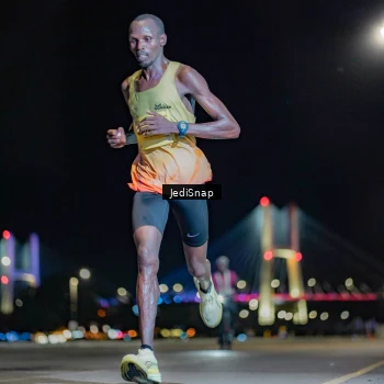 Runner Photo 3055305