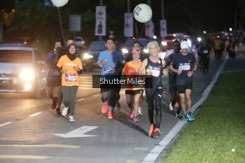 Runner Photo 30575