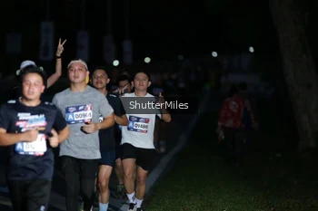 Runner Photo 30645