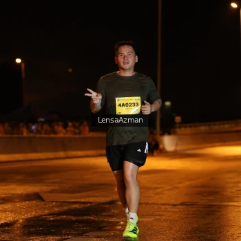 Runner Photo 3066295