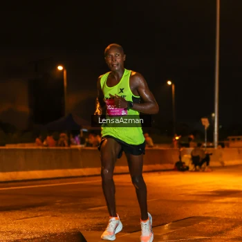 Runner Photo 3066345