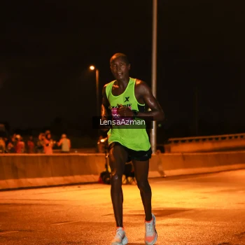 Runner Photo 3066346