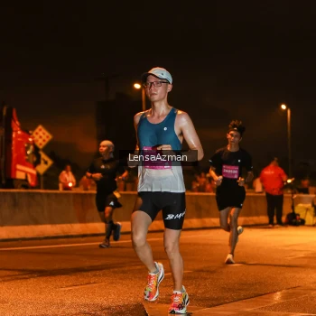 Runner Photo 3066713