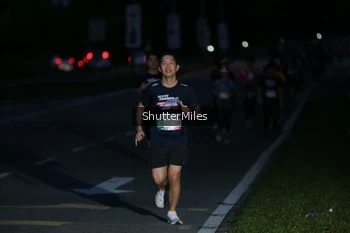 Runner Photo 30675
