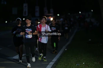 Runner Photo 30690