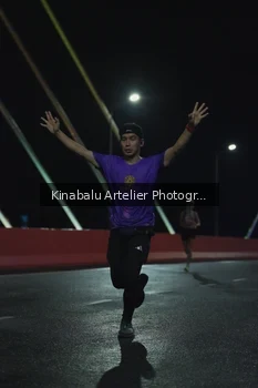Runner Photo 3072114