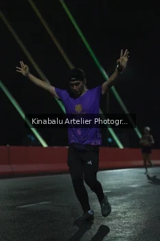 Runner Photo 3072125